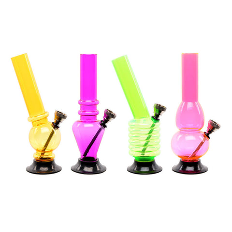 Bongs & Pipes